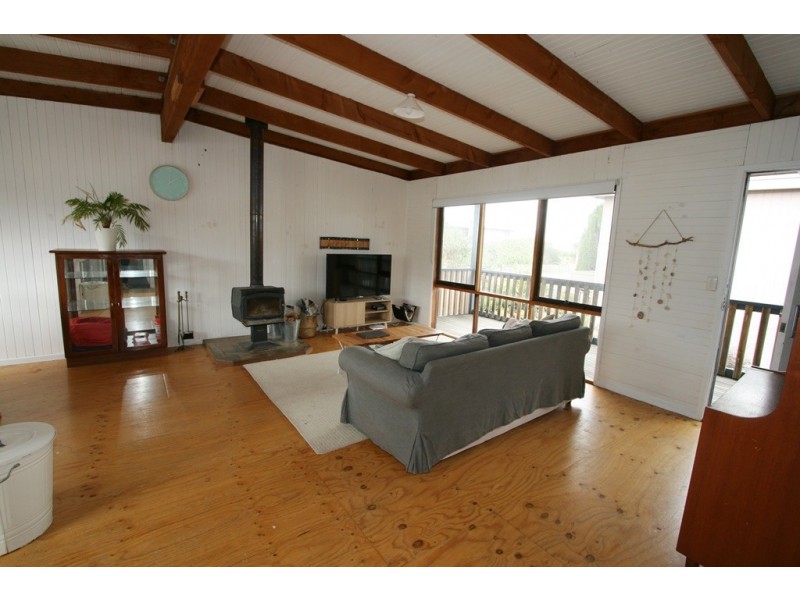 10 Teddy Bear Lane, Cowes VIC 3922