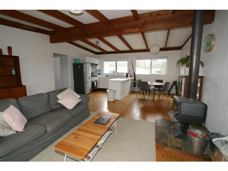10 Teddy Bear Lane, Cowes VIC 3922