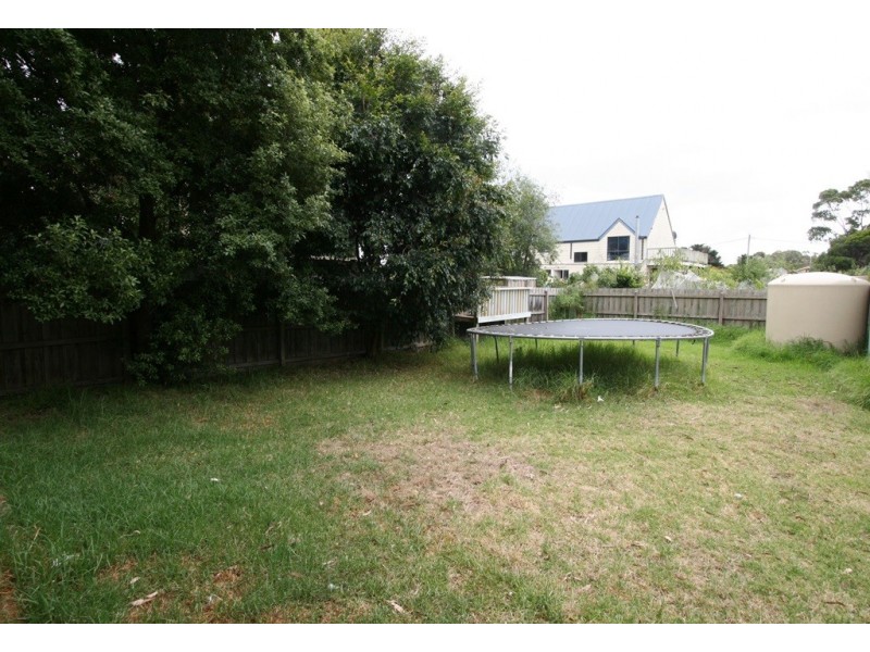 10 Teddy Bear Lane, Cowes VIC 3922