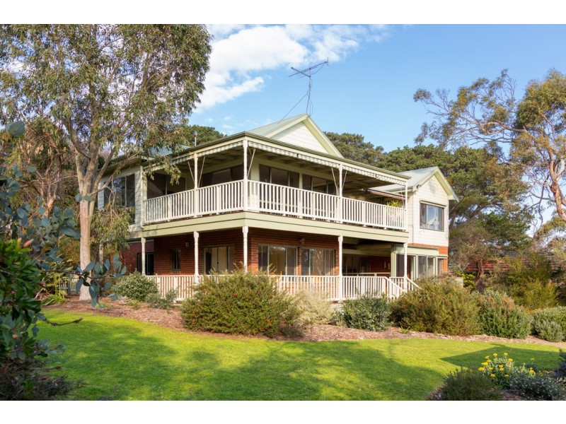 12-14 Red Rocks Road, Cowes VIC 3922