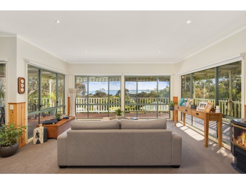 12-14 Red Rocks Road, Cowes VIC 3922