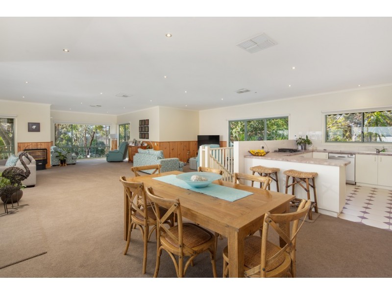 12-14 Red Rocks Road, Cowes VIC 3922
