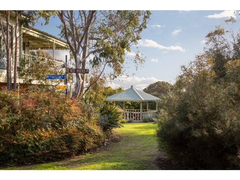 12-14 Red Rocks Road, Cowes VIC 3922
