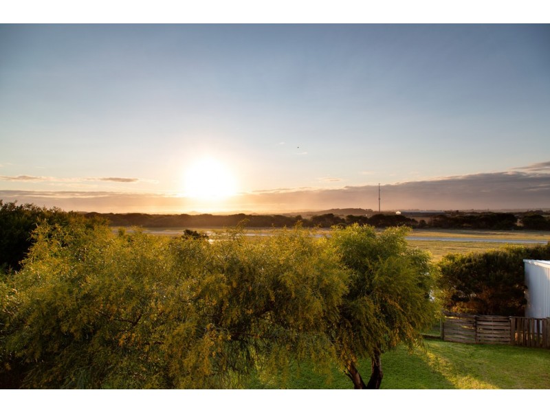 64 Lantana Road, Cape Woolamai VIC 3925