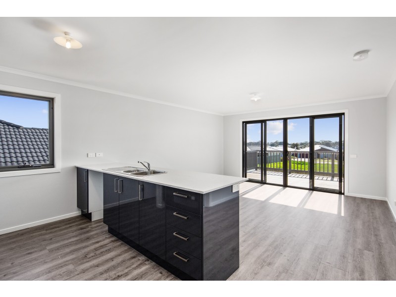 57 Boardwalk Boulevard, Cowes VIC 3922