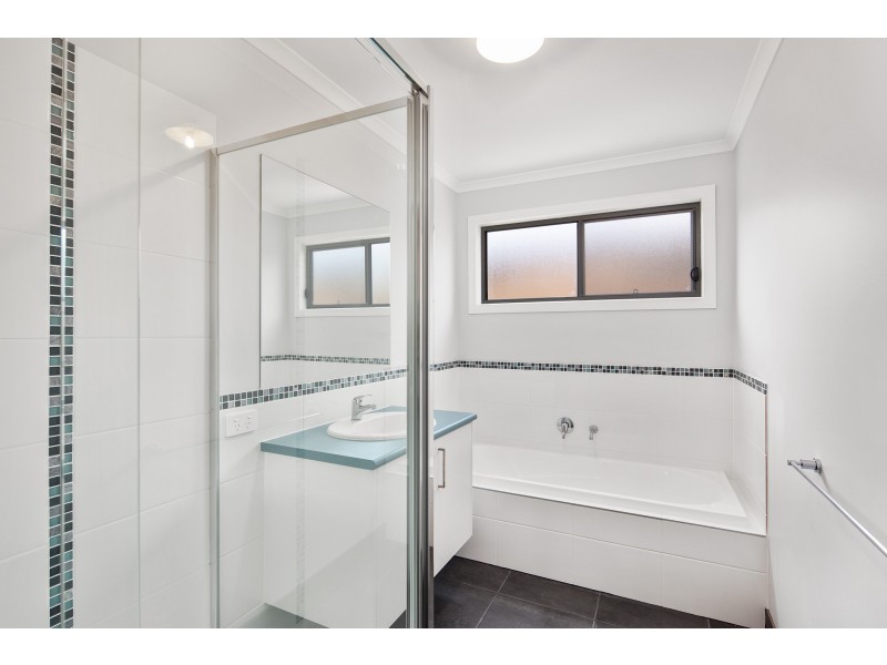 57 Boardwalk Boulevard, Cowes VIC 3922