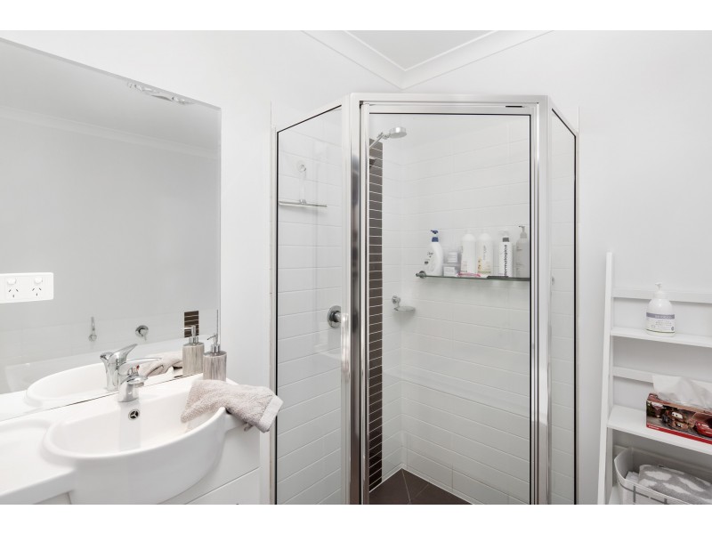 2 Terry Crescent, Wimbledon Heights VIC 3922