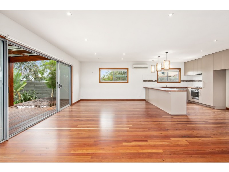 10 Kendall Avenue, Cape Woolamai VIC 3925