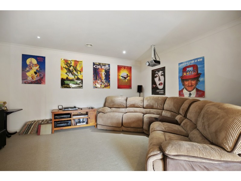 25 McRae Avenue, Cowes VIC 3922