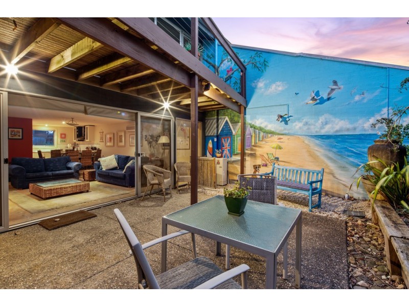 2/3 Osbourne Avenue, Cowes VIC 3922