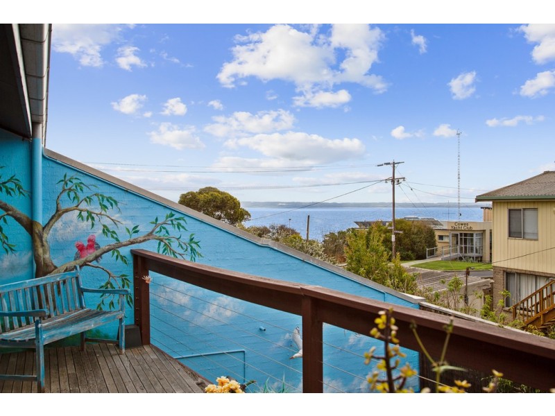 2/3 Osbourne Avenue, Cowes VIC 3922
