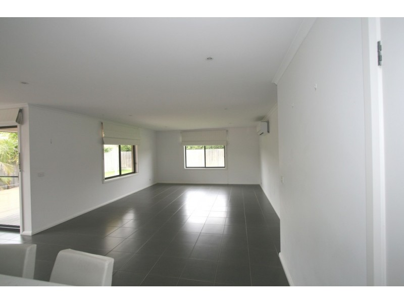 39 Settlement Road, Cowes VIC 3922