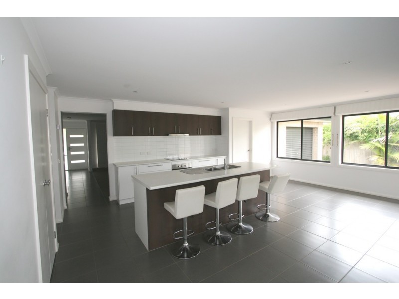 39 Settlement Road, Cowes VIC 3922