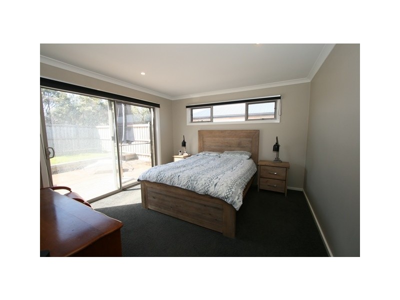 32 Grampian Boulevard, Cowes VIC 3922