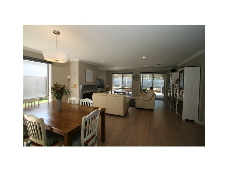 32 Grampian Boulevard, Cowes VIC 3922