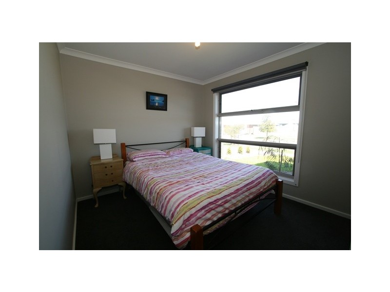 32 Grampian Boulevard, Cowes VIC 3922