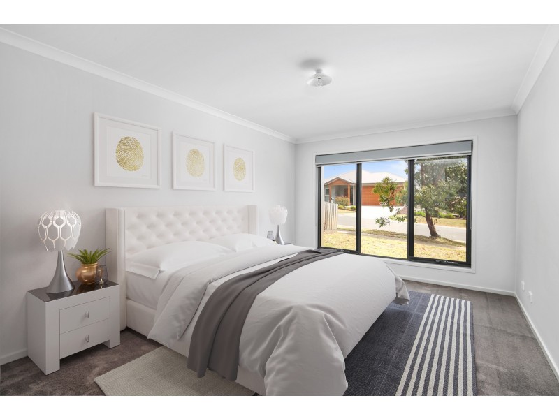 29 Castle Combe Circuit, Cowes VIC 3922