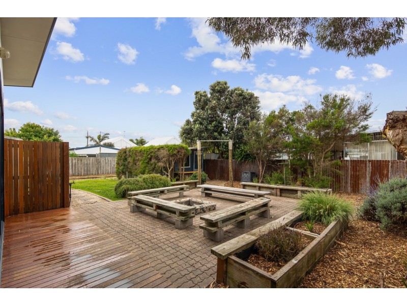 26 Kendall Avenue, Cape Woolamai VIC 3925