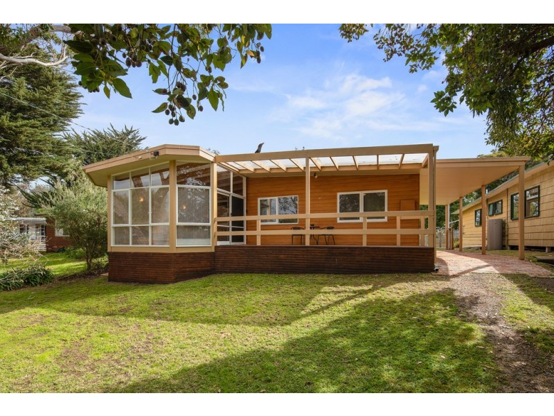 27 Honeysuckle Grove, Silverleaves VIC 3922