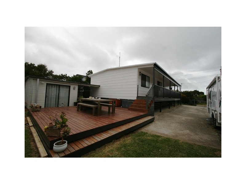 9 Second Avenue, Cape Woolamai VIC 3925