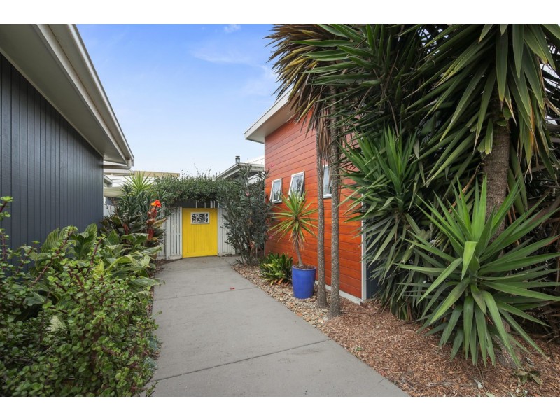 1 Eucalypt Close, Cowes VIC 3922