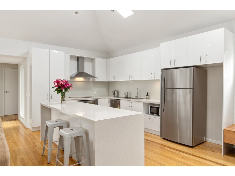 1 Eucalypt Close, Cowes VIC 3922