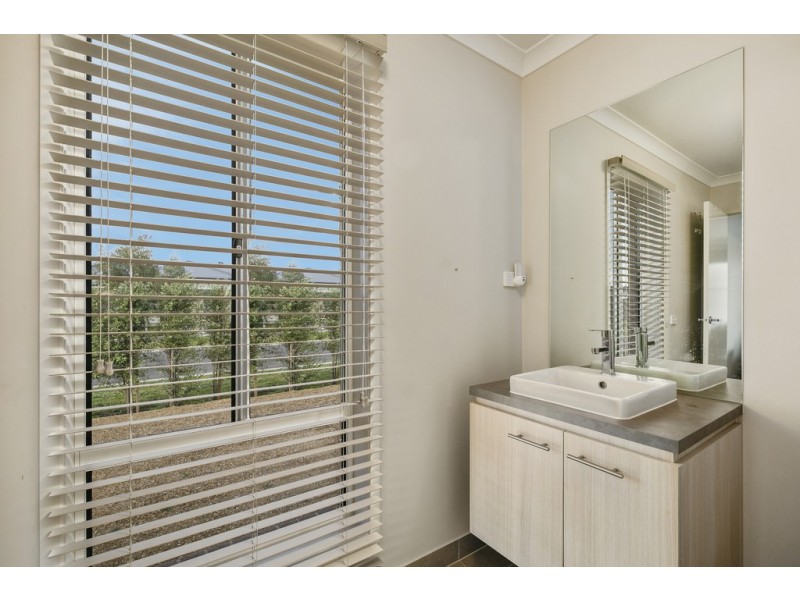 63 Grampian Boulevard, Cowes VIC 3922