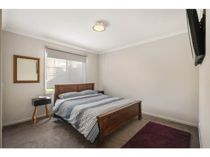 63 Grampian Boulevard, Cowes VIC 3922