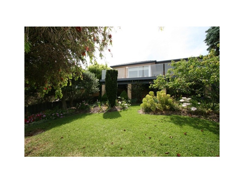 10 The Mount Drive, San Remo VIC 3925