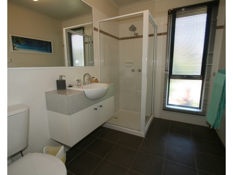 19 Norman Drive, Cowes VIC 3922