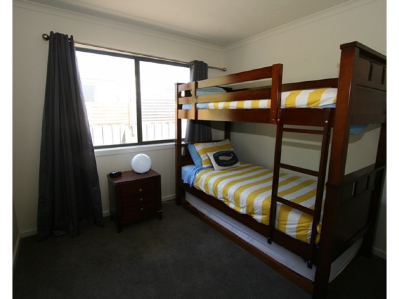 19 Norman Drive, Cowes VIC 3922