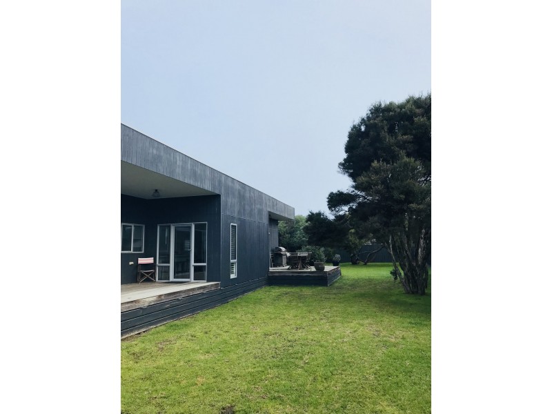 23 Malcalm Avenue, Surf Beach VIC 3922