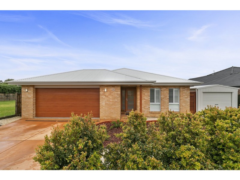 12 Boobook Grove, Cowes VIC 3922
