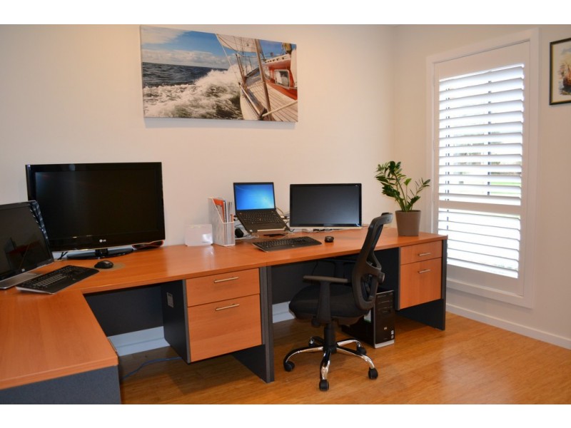 12 Boobook Grove, Cowes VIC 3922