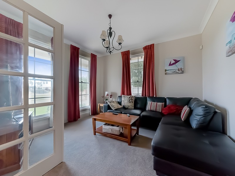 16 Anthony Court, Cowes VIC 3922