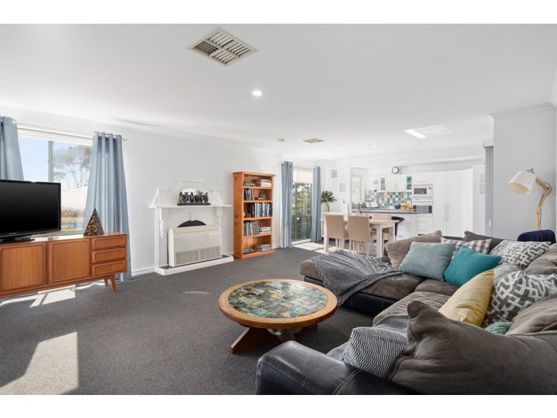 143 Settlement Road, Cowes VIC 3922