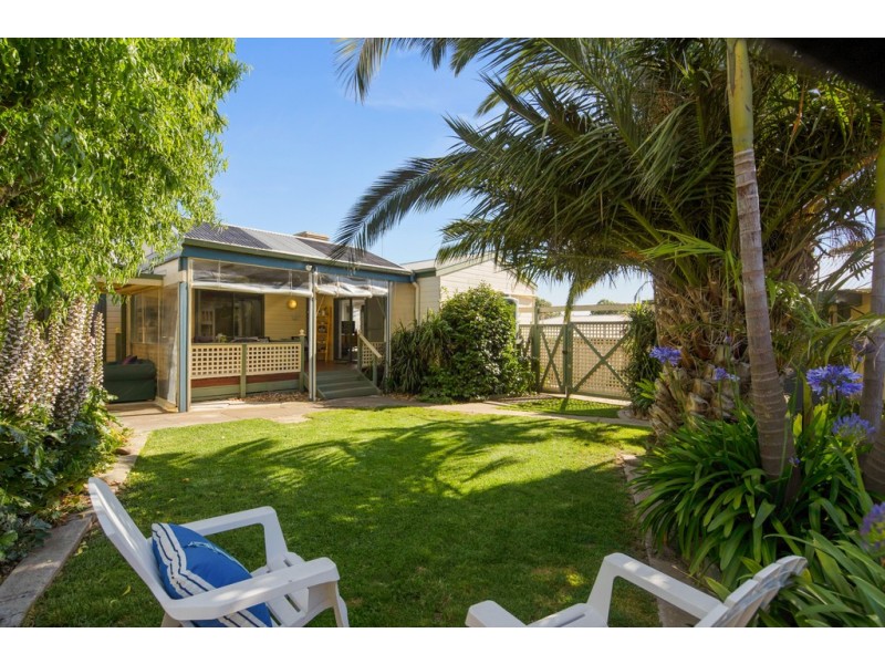 143 Settlement Road, Cowes VIC 3922