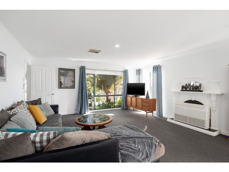 143 Settlement Road, Cowes VIC 3922