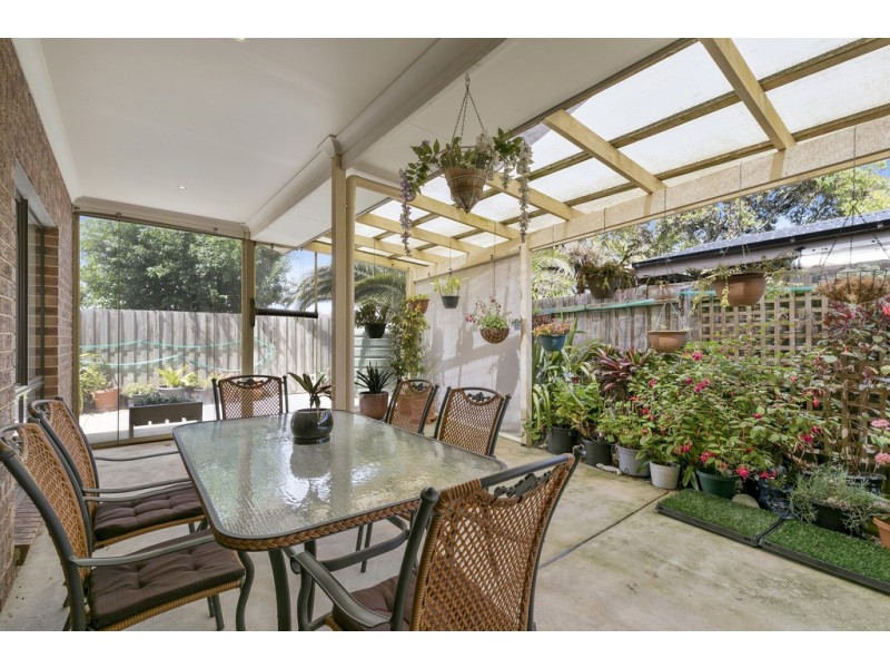 6 Roderick Close, Cowes VIC 3922