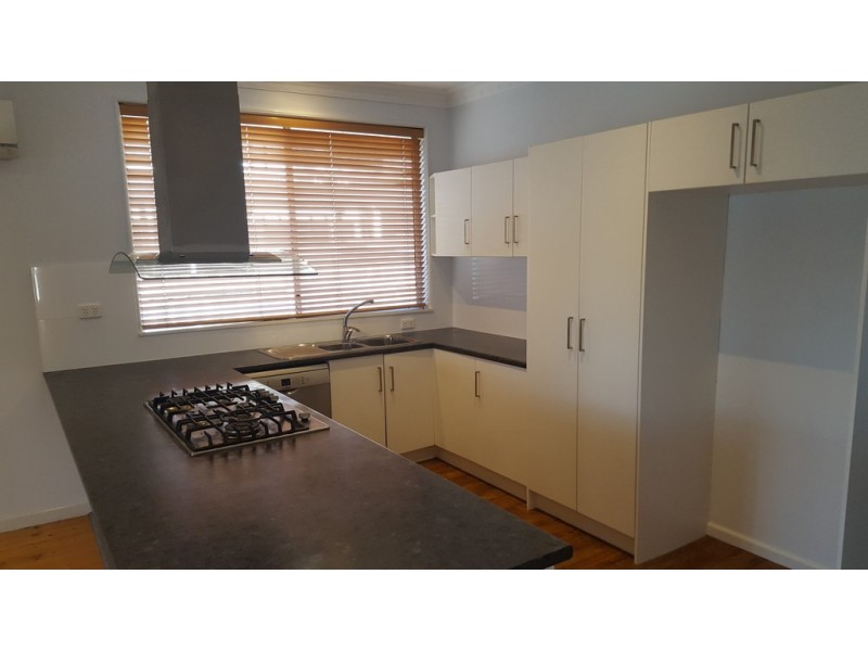2 Pinedale Avenue, Cape Woolamai VIC 3925