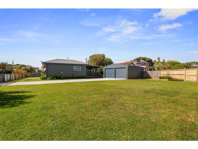 2 Bella Court, Sunderland Bay VIC 3922