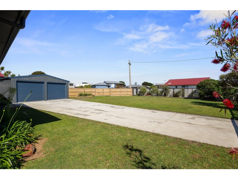 2 Bella Court, Sunderland Bay VIC 3922