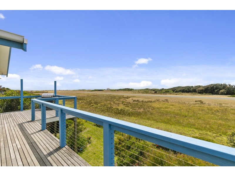 2 Milton Street, Cape Woolamai VIC 3925