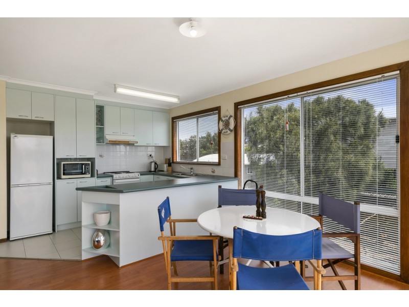 2 Milton Street, Cape Woolamai VIC 3925