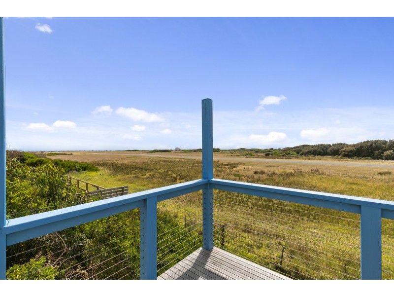 2 Milton Street, Cape Woolamai VIC 3925