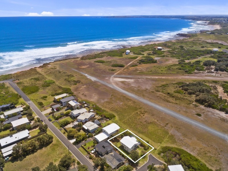 2 Milton Street, Cape Woolamai VIC 3925