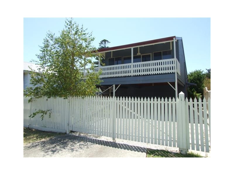 5 Carapooka Way, Cowes VIC 3922