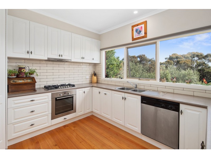 4 Hilary Close, Ventnor VIC 3922