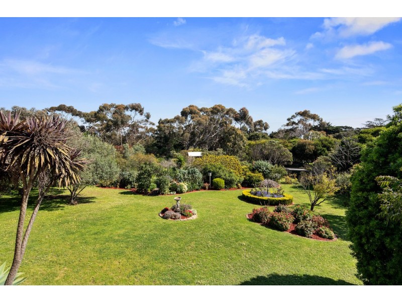 4 Hilary Close, Ventnor VIC 3922