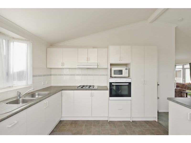 74/48-80 Settlement Road, Cowes VIC 3922
